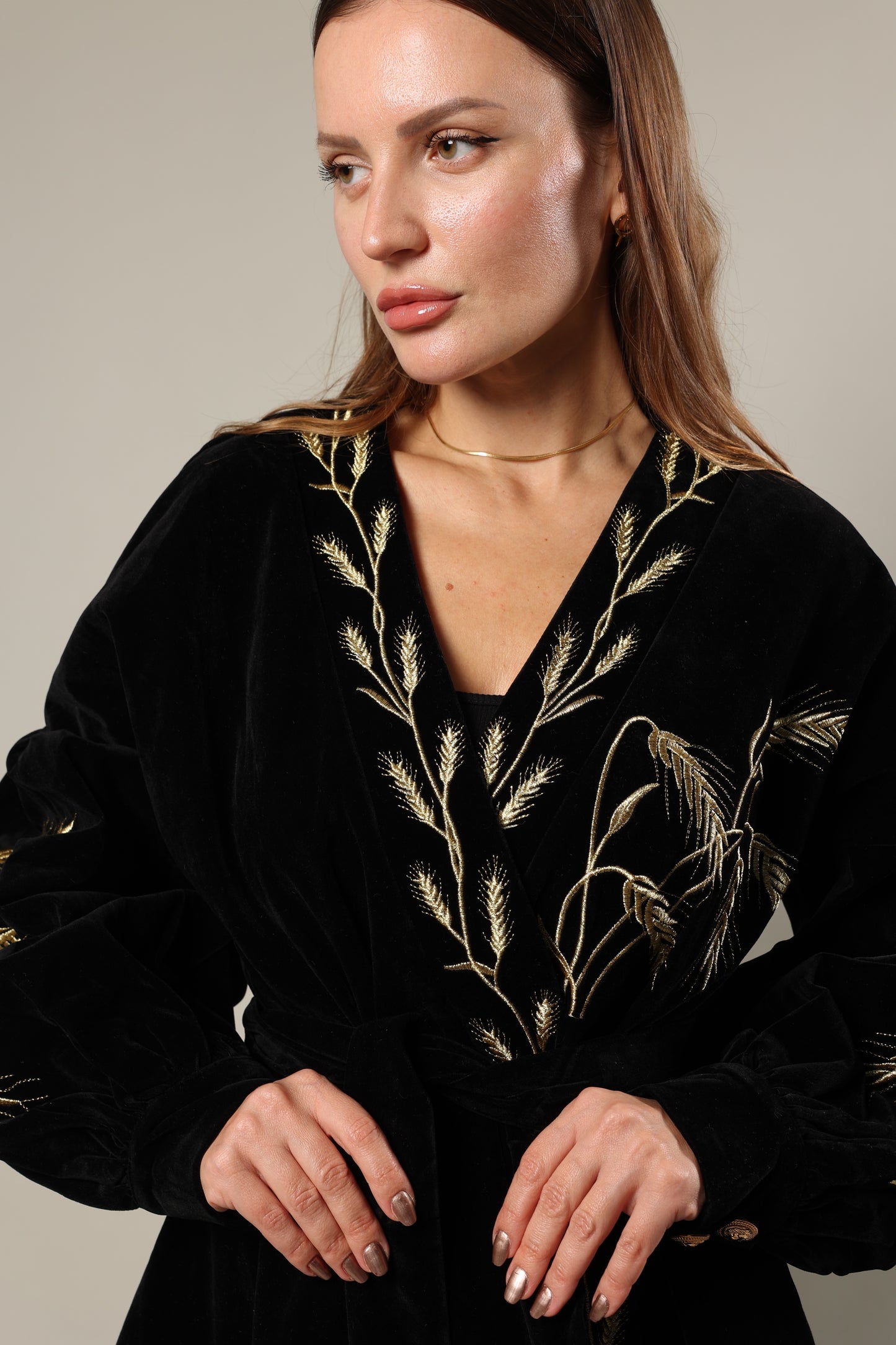 Preorder Velvet noir