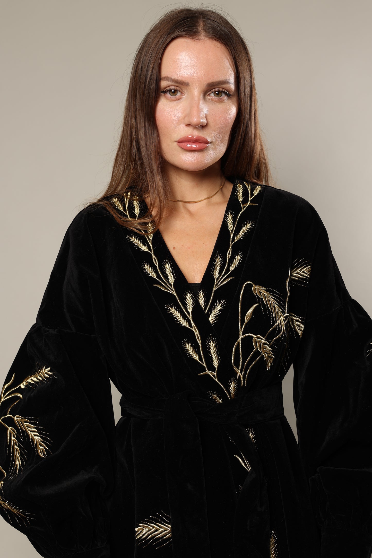 Preorder Velvet noir